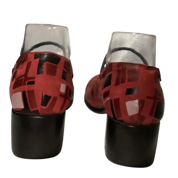 Camper women's red leather colorblock heels pumps with an elastic strap size 39 - Picture 3 of 5